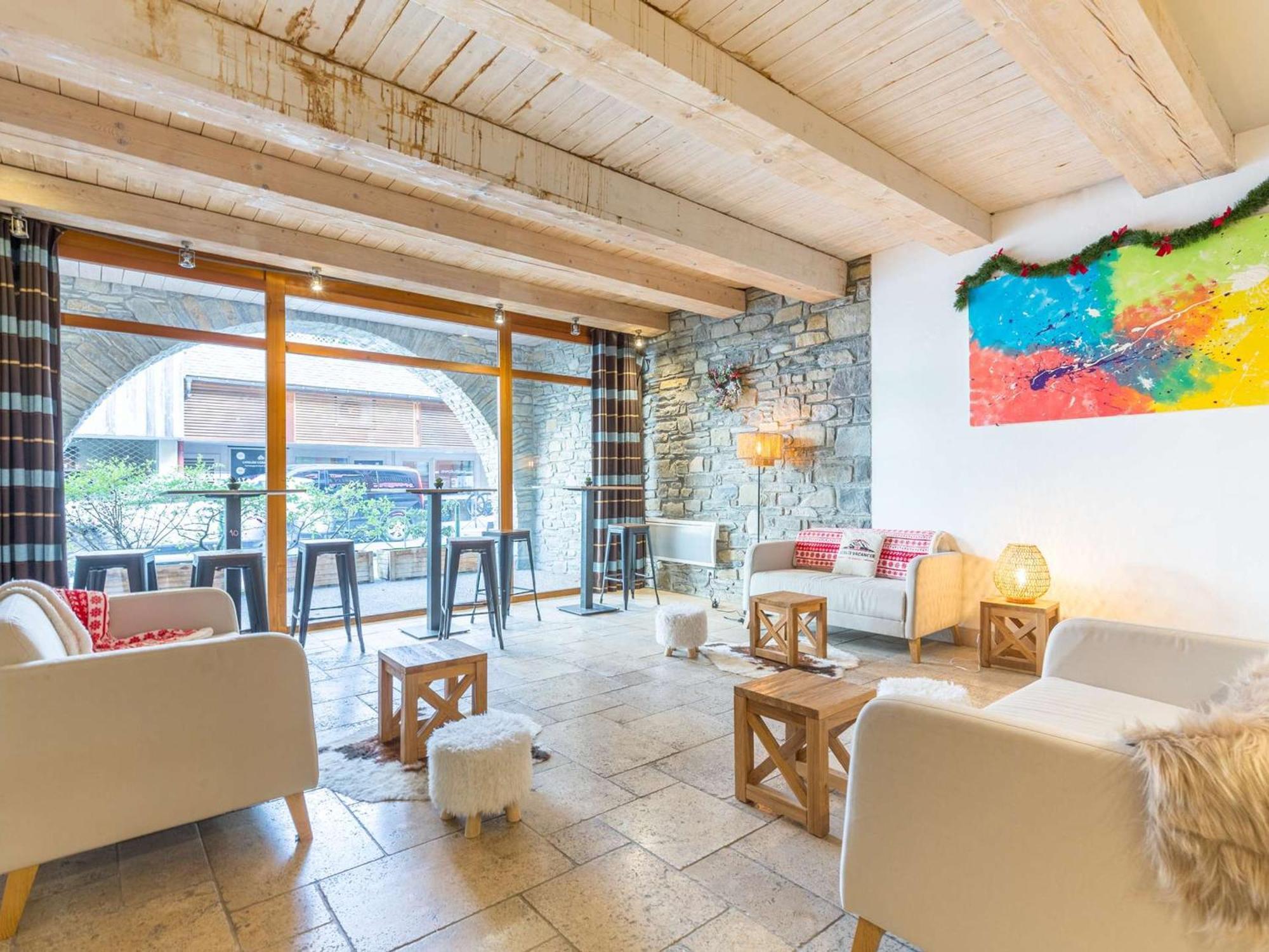 Appartement Duplex Centre Saint-Lary Avec Piscine, Sauna Et Parking - Fr-1-296-395 ภายนอก รูปภาพ